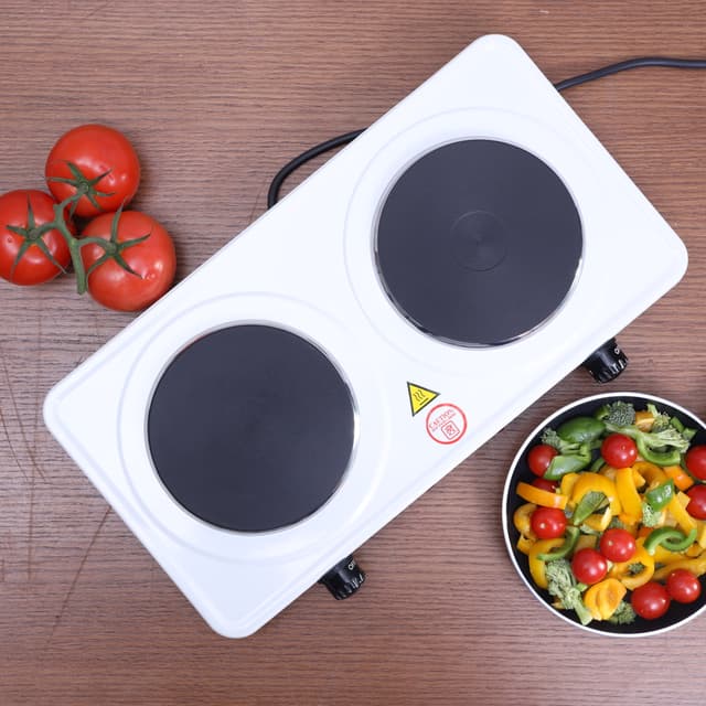 Geepas GHP32014 2000W Dual Hot Plate - Cast Iron Heating Plate 155mm - Portable Electric Hob with Temperature Control for Home, Camping & Caravan Cooking