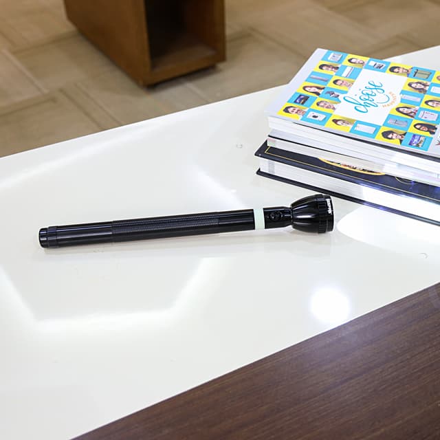 Geepas Rechargeable LED Flashlight 363mm - Portable Torch - Charge Multiple Times, 6 Hours Working with 1900 mAh Battery - Ideal for Walk, Camps, Trekking & More