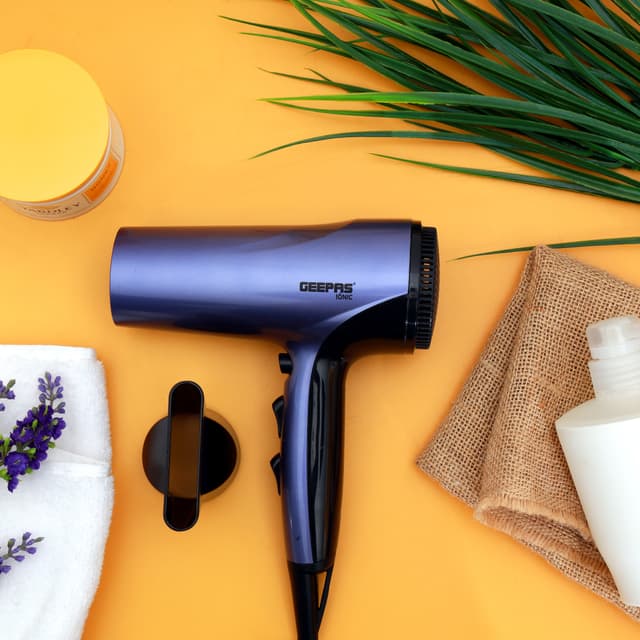 سيشوار Geepas Compact Hair Dryer 1800W