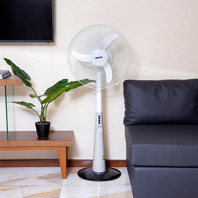 Geepas Rechargeable Oscillating Fan With Led Lights