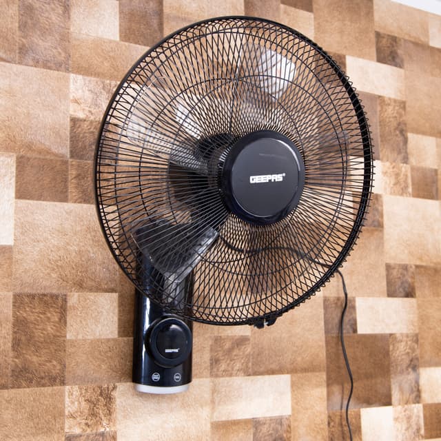 مروحة جدارية 3 سرعات 16 انش 60 واط حماية من الحرارة الزائدة جيباس Geepas Overheat protection 60W 16-Inch 3 Speed Wall Fan