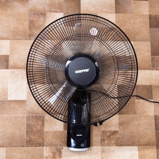 مروحة جدارية 3 سرعات 16 انش 60 واط حماية من الحرارة الزائدة جيباس Geepas Overheat protection 60W 16-Inch 3 Speed Wall Fan