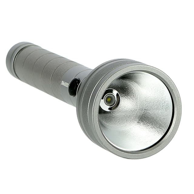 كشاف يدوي بسعة 1800 ميللي أمبير LED Flashlight -Geepas