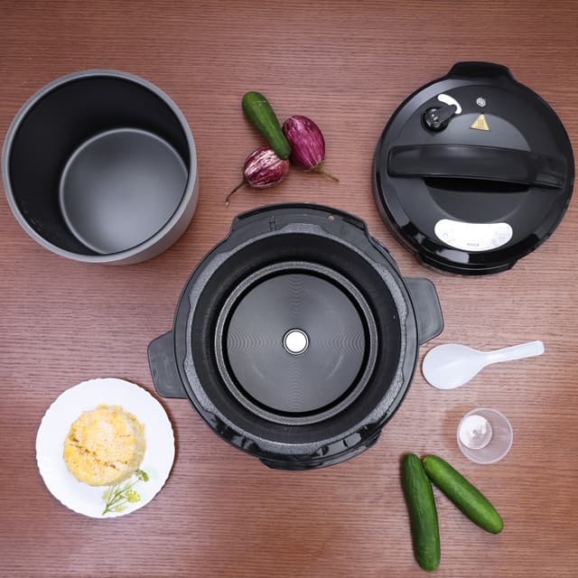 قدر طبخ كهربائي بسعة 6 لتر Geepas 6L Digital Multi Cooker - Portable Pot