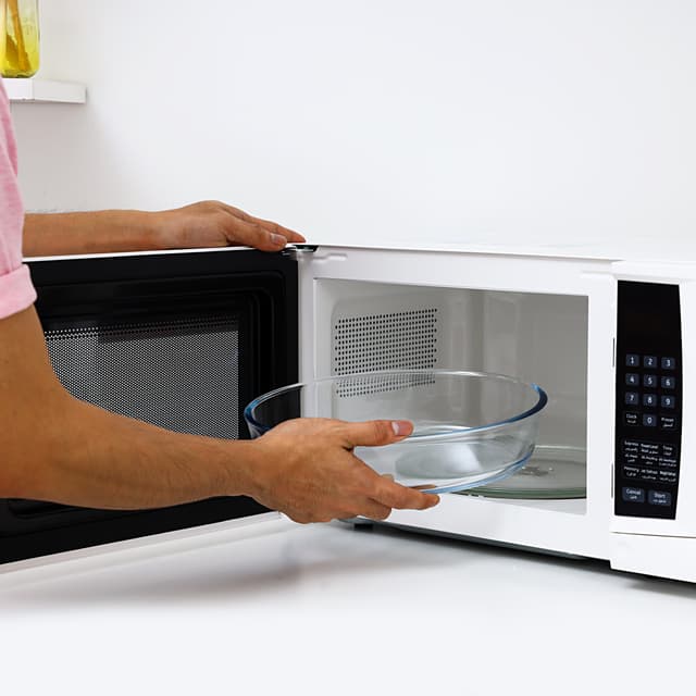 Geepas 20L 1200W Digital Microwave Oven with Multiple Cooking Menus GMO1895 