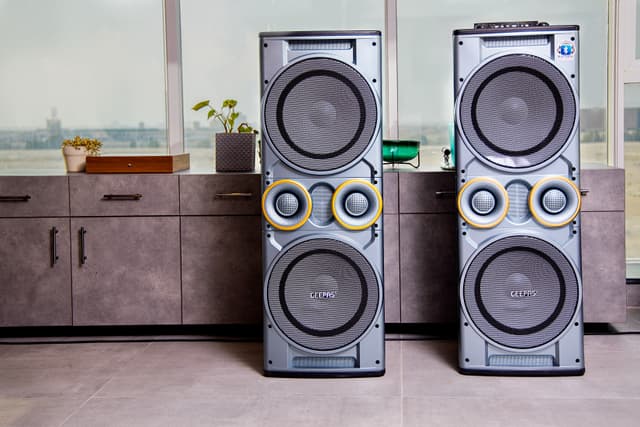 مكبر صوت احترافي (2.1CH ) Geepas