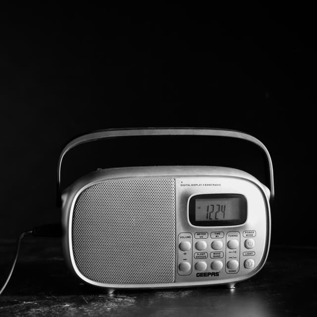 Geepas Rechargeable Radio - FM/AM Radio with 2 Headphone Socket - Enhanced Portable Comfortable Handle & Timer Auto Start, Digital Display- Ideal for Indoor & Outdoor use - 2 Years Warranty