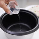 طباخة الأرز الكهربائية طهي بالبخار بسعة 2.8 لتر ضد الالتصاق جيباس Geepas Against Adhesion 2.8 L Steam Cooking Electric Cooker