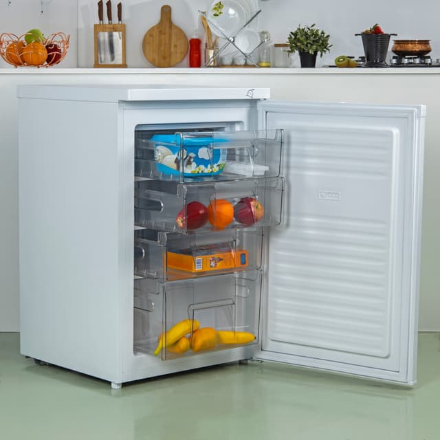 فريزر  Geepas 120L Upright Freezer