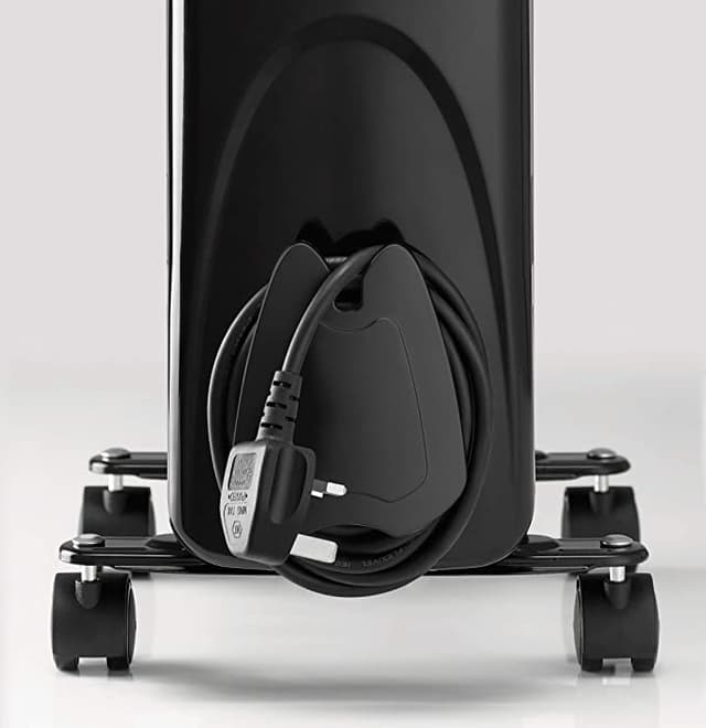 BLACK&DECKER Black+Decker 2000W 9 Fin Oil Radiator Heater Black  OR090D B5