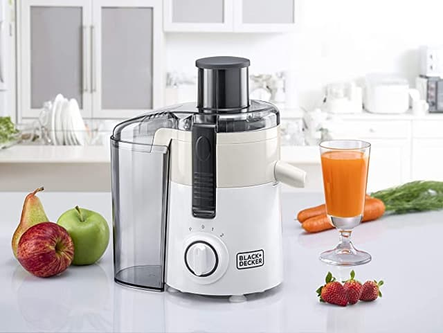 BLACK&amp;DECKER Black+Decker 250W Juicer Extractor with Large Feeding Chute White/Grey  JE250 B5 2 Years Warranty