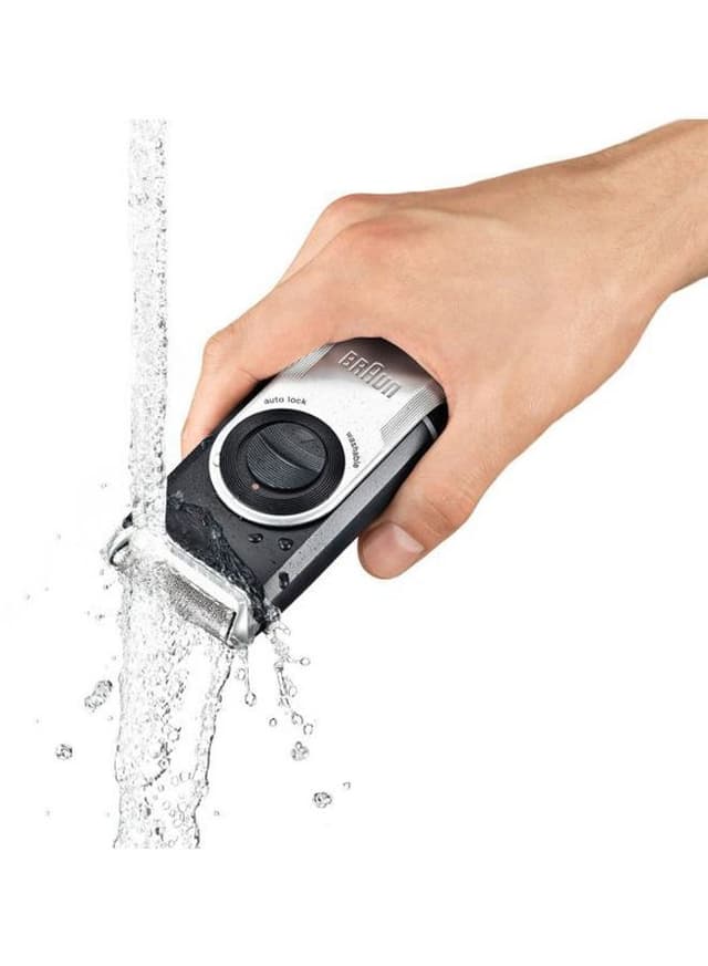 BRAUN Mobile Shaver Dark Blue/Silver