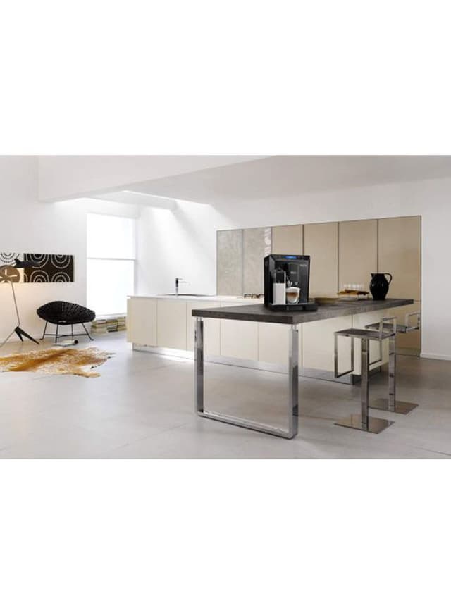 Delonghi Eletta fully automatic coffee machine 1450 W ECAM44.660.B Black