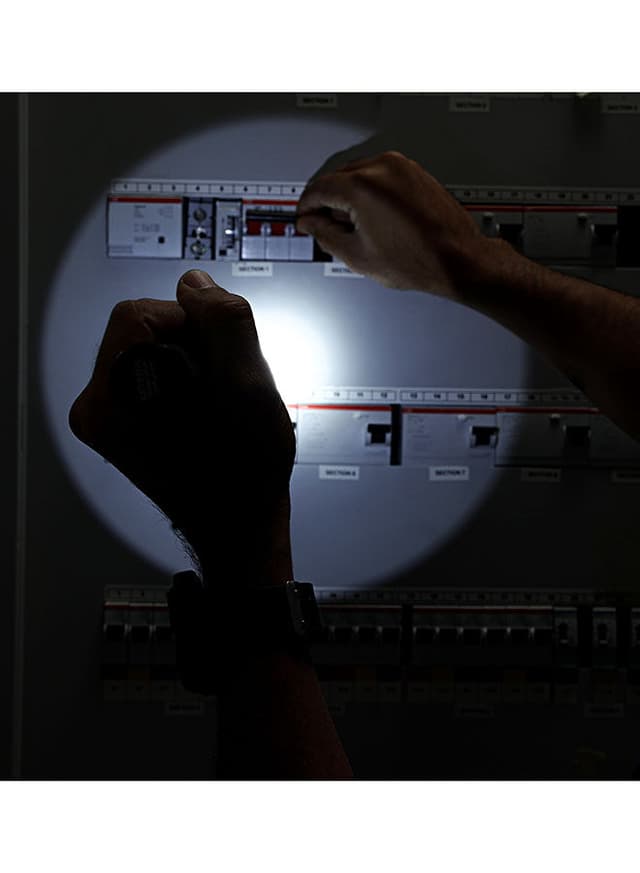 Krypton KNFL5125 Rechargeable Powerful Torch for Camping Hiking Trekking Black