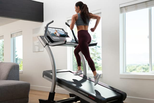Nordictrack X22i Incline Trainer Treadmill