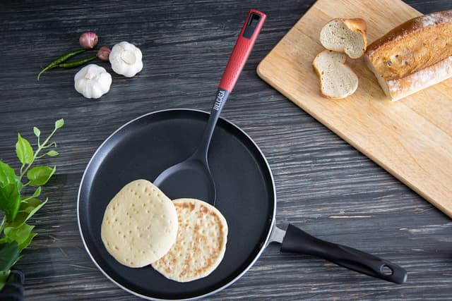 Delcasa Professional Nylon Turner - Ultra Stylish Heat Resistant Turner/Fish Slice With Long Handle