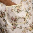 مريلة مطبخ فينيل للنساء مقاس 76 × 58 سم رويال فورد Royalford Vinyl Apron - Standard 76X58Cm Size - Multipurpose Kitchen Chef Aprons For Women - Perfect