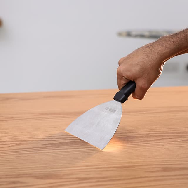 مكشطة مطبخ متعددة الاستخدامات ستانلس ستيل 6 بوصة رويال فورد Royalford  Stainless Steel Scraper - Portable Ergonomic Long Handle Multi-Purpose Slanted Blade Cutter