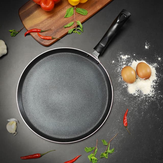 مقلاة بحواف رفيعة - 28 سم  Non-Stick Flat Tawa, Premium Quality Aluminium - Delcasa