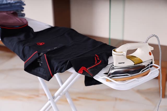 Royalford RF1510IB Mesh Ironing Board 134cmx33cmx88cm - Portable, Steam Iron Rest, Heat Resistant Cover |Lightweight Board with Adjustable Height & Rubber Feet Cover