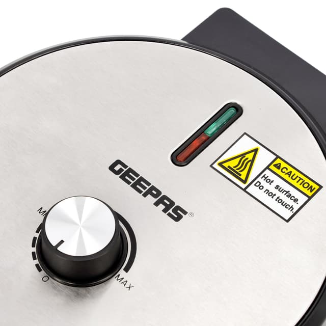 جهاز صنع الوافل باستطاعة 1000 وات Geepas Heart Waffle Maker