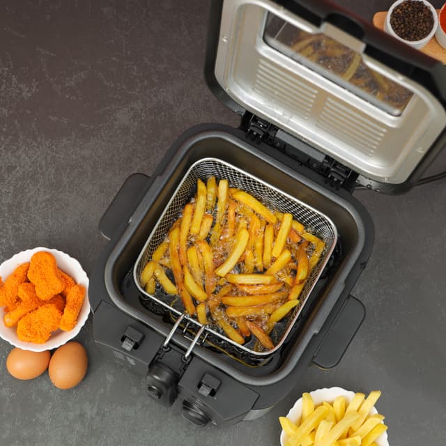 Krypton Deep Fryer, 1600W Power, KNDF6347 - 130-190 Degree Celsius Adjustable Time & Temperature ,2 L Detachable Inner Pot, Dishwasher Safe Lid