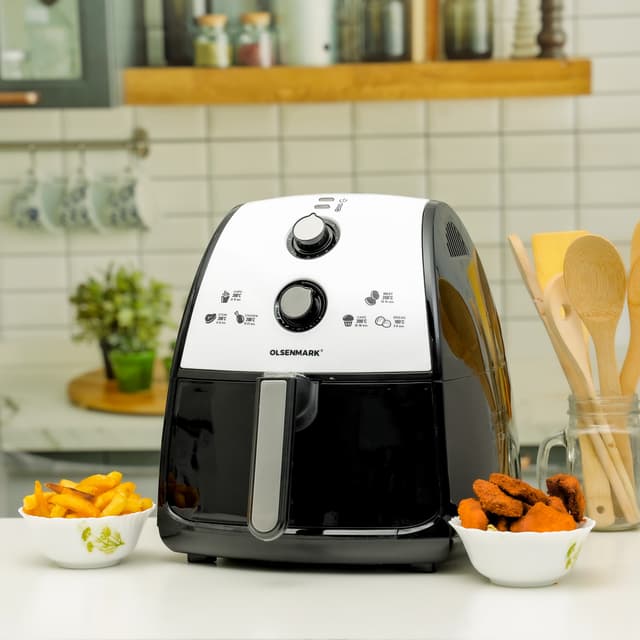 Olsenmark Air Fryer With Rapid Air Circulation System -