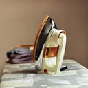 مكواة جافة Automatic Dry Iron Non-Stick Golden Teflon Plate - Olsenmark