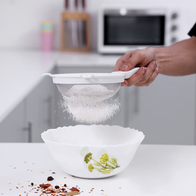 Royalford 6" Stainless Steel Tea Strainer - Premium Fine Mesh Tea Strainer - Perfect Sieve Solution