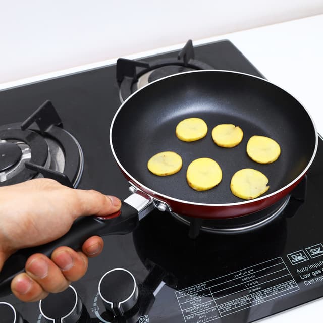 مقلاة ( طاوة ) 20 سم - احمر Royalford - Highly Durable Safe  Non-Stick