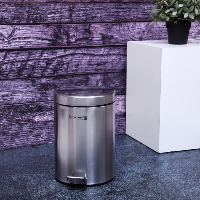سلة مهملات مطبخ بدواسة (5L) Royalford Kitchen Pedal Trash Bin