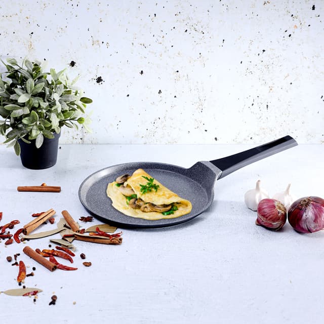 Royalford 28 Cm Die Cast Crepe Tawa