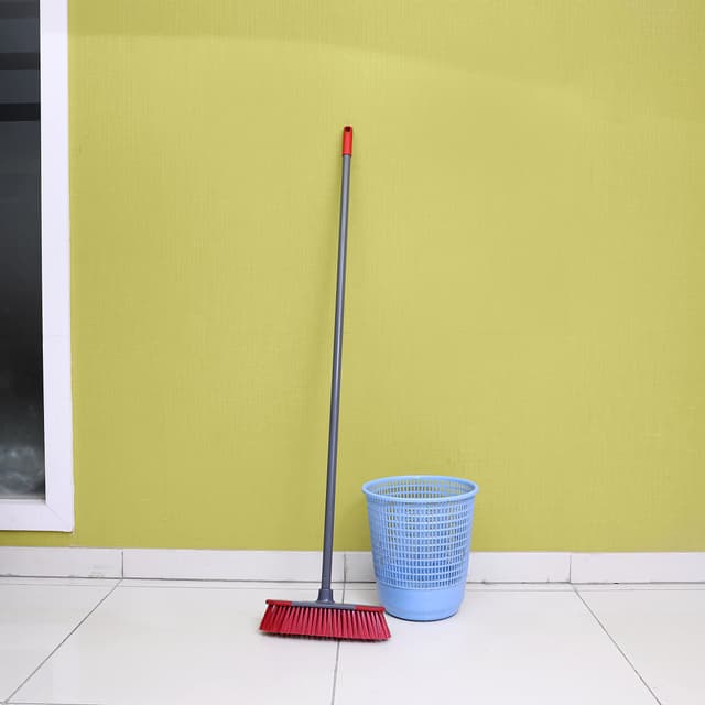 Delcasa Broom With Handle - Indoor Sweeping Broom Brush - The Perfect Indoor Sweeping Kitchen Floor