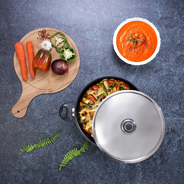 قدر كبير خزفي 28 سم من رويال فورد Royalford Non-Stick Casserole With Lid