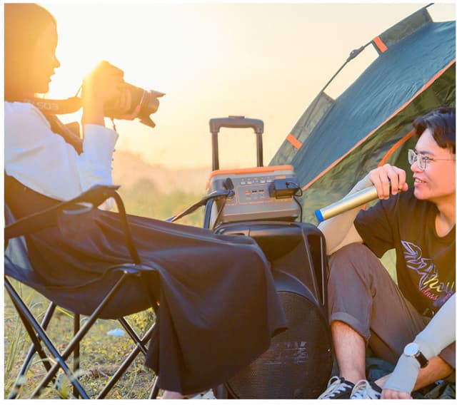 بطارية متنقلة للرحلات 324 للرحلات كرونيWH ( 90000 ميلي أمبير ) CRONY Portable Power Station