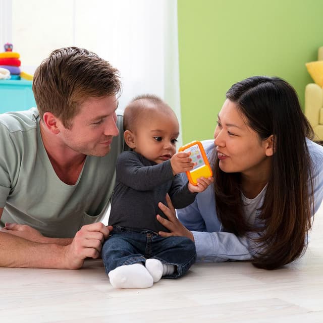 عضاضة أسنان للأطفال My Phone - The First Years