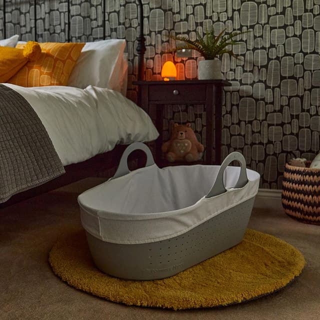 Tommee Tippee - Sleepee Basket & Stand - Grey