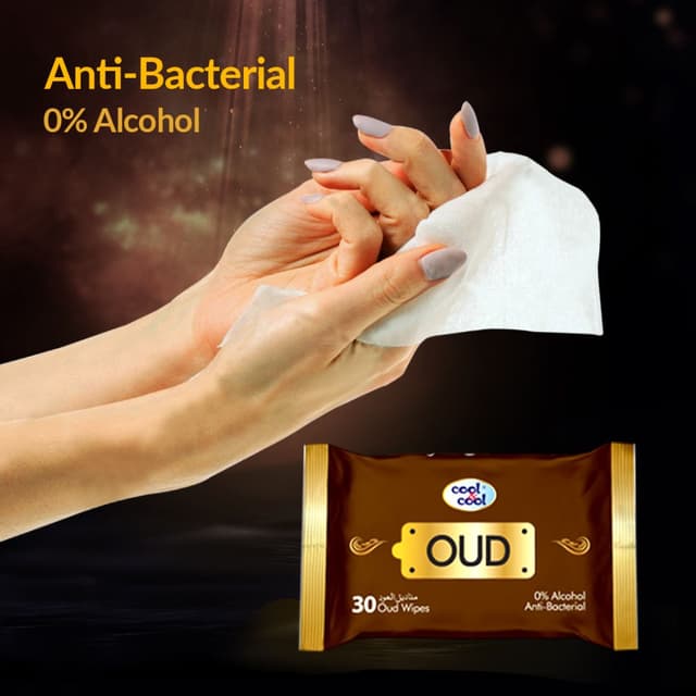 مناديل مبللة معطرة برائحة العود 30منديل كول اند كول Cool & Cool Oud Wipes