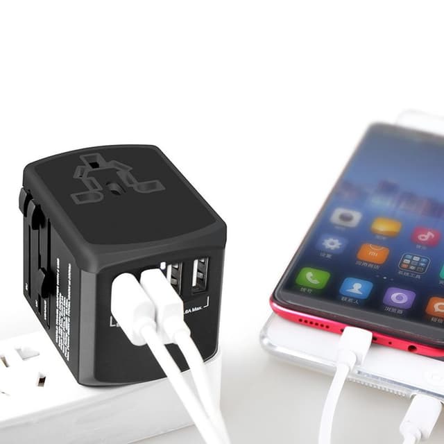 فيش السفر العالمي جرين أربع مداخل يو اس بي Green Universal Travel Adapter