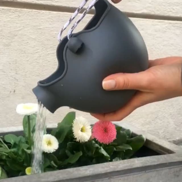 Scrunch Watering Can Petrol