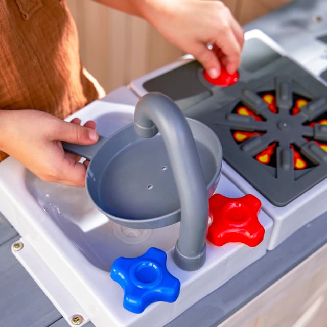 Kidkraft Savannah Swing Outdoor Playhouse