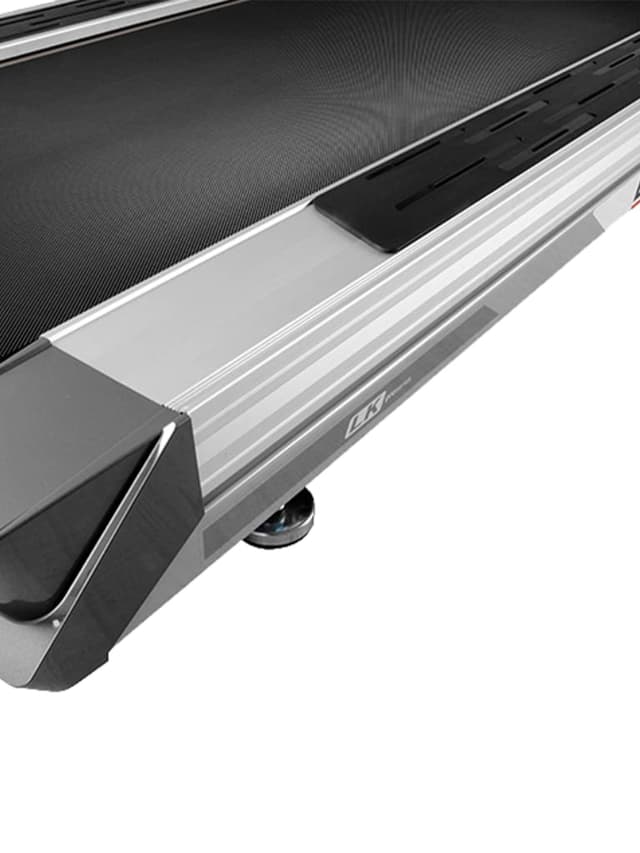 جهاز مشي مع شاشة ذكية يدعم اتصال الوايفاي بي اتش فيتنس BH Fitness Treadmill with TV Screen Display and WiFi