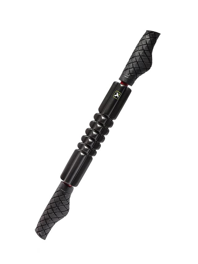 رولر تدليك فوم محمول بمقابض لتمارين اليوغا والتعافي باللون الاسود من تريغر بوينت غريد Trigger Point Grid - STK Foam Roller Color Black