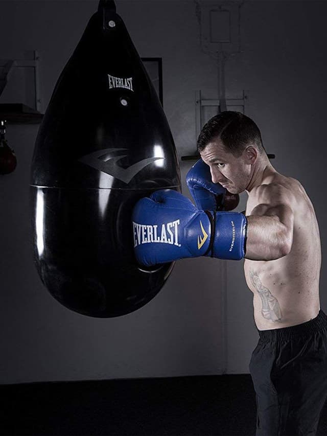 كيس ملاكمة مائي 100 رطل ايفرلاست  Everlast Hydro Strike Water Bag 100 lb Black
