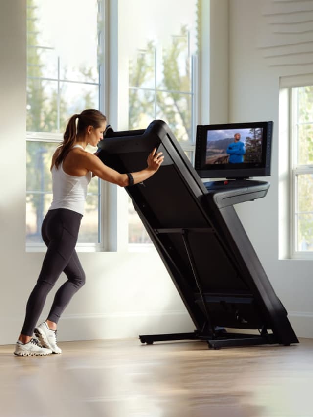 NordicTrack Commercial 2450 Treadmill