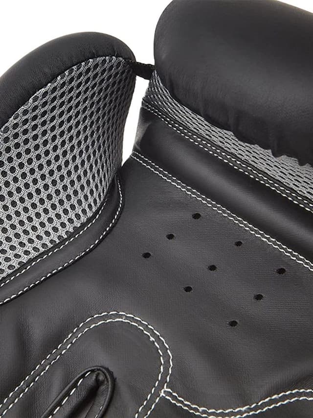 Reebok Fitness Boxing Gloves Color BlackSize 10 Oz