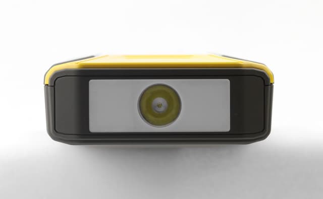 اشتراك للسيارة متنقل شل 12 فولت مع باوربانك 16000 مللي أمبير وشحن لاسلكي Shell Jump Starter with Wireless Charger and Power Bank