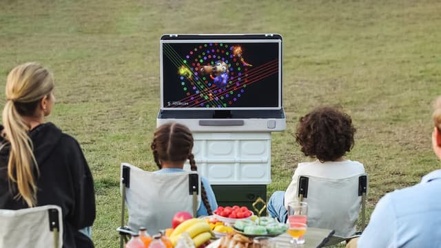 شاشة متنقلة بتصميم حقيبة محمولة ببطارية تكتك 27 بوصة 6800 مللي أمبير Taktik Briefcase Smart Screen - 182552