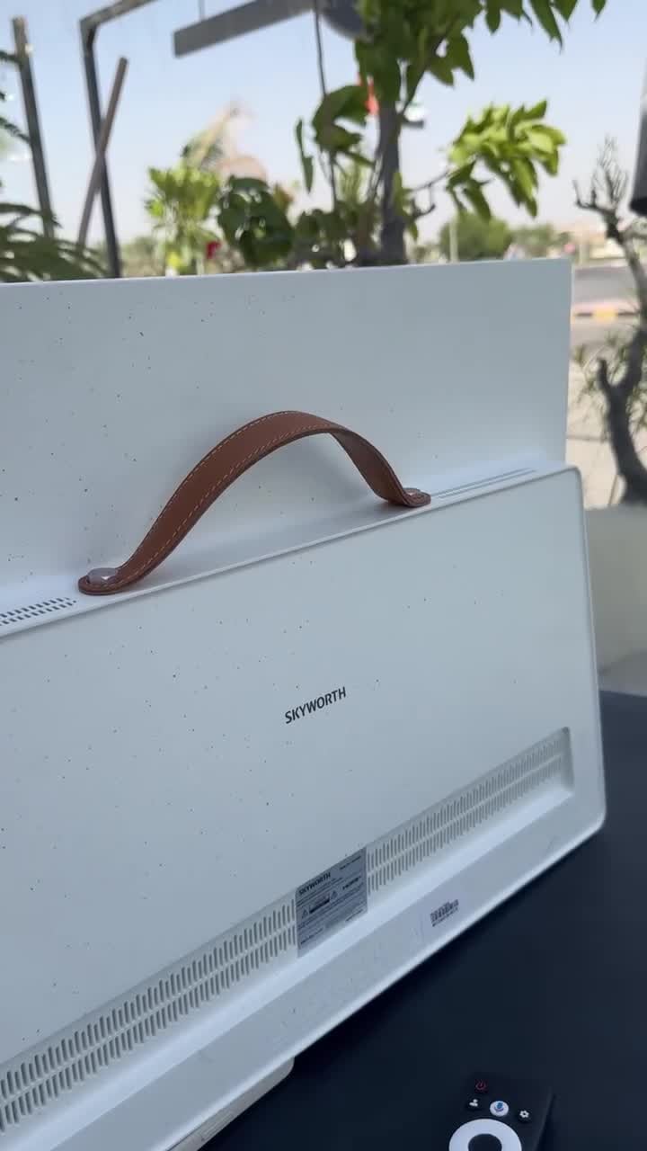 شاشة تلفزيون متنقل سمارت لاسلكية متنقلة سكاي وورث 24 بوصة Skyworth Portable Smart Google TV