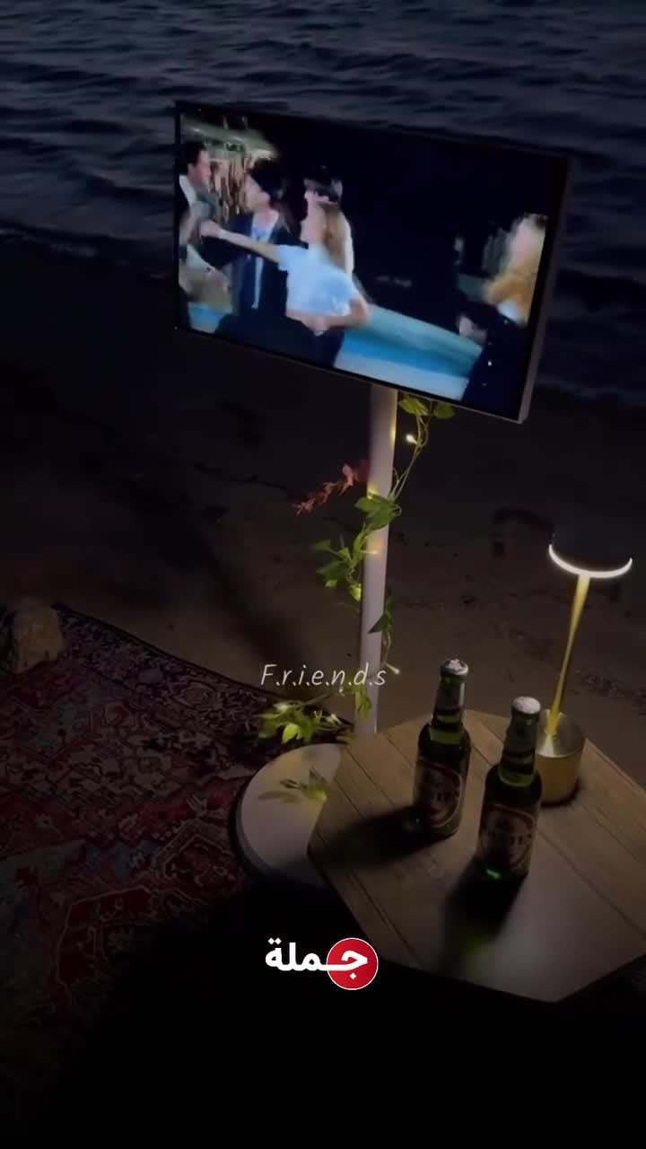 شاشة متنقلة اندرويد لمس ذكية تكتك مع ستاند مدمج 21.5 بوصة Taktik Floor Standing Smart Screen